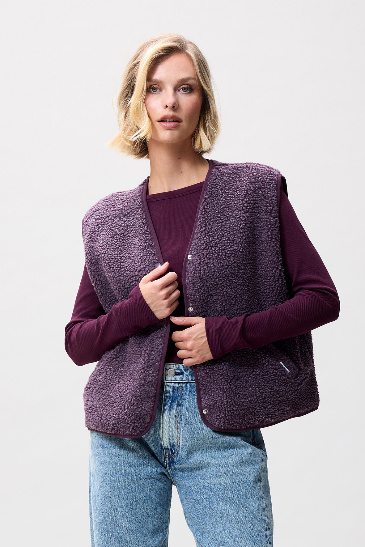 https://cdn.webshopapp.com/shops/223274/files/484304212/file.jpg