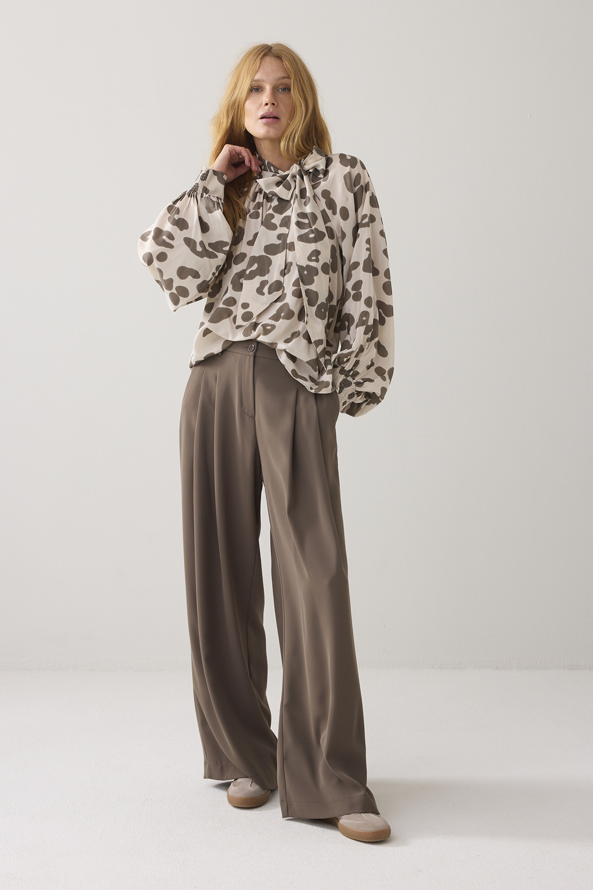 https://cdn.webshopapp.com/shops/223274/files/484304465/file.jpg