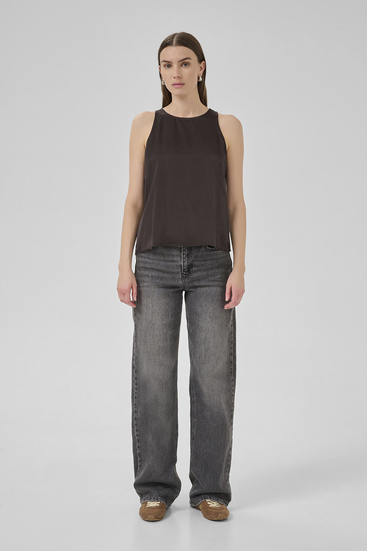https://cdn.webshopapp.com/shops/223274/files/484640047/file.jpg