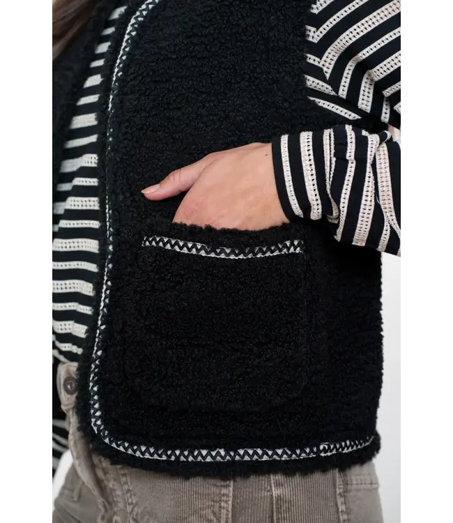 Geisha 55541-19 Gilet teddy embroidery