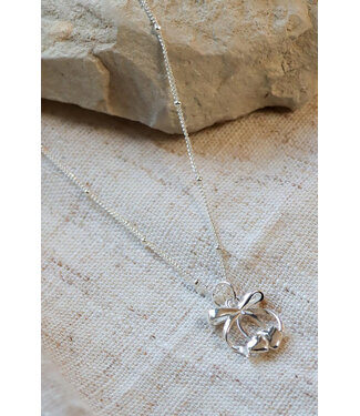 Label Kiki Cherry bow necklace