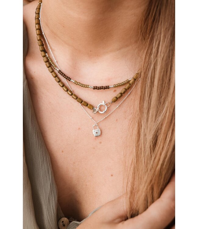 Label Kiki Lasso necklace
