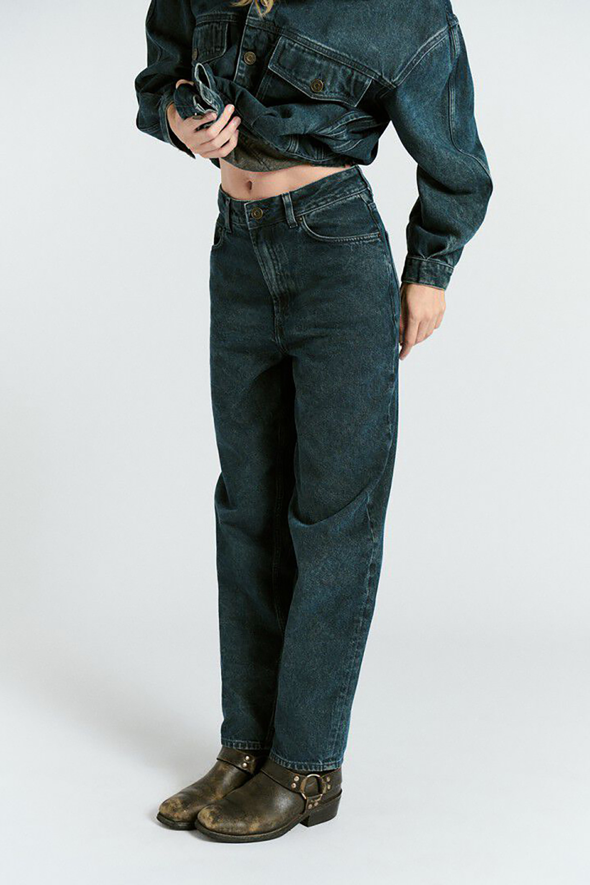 https://cdn.webshopapp.com/shops/223274/files/485196895/file.jpg