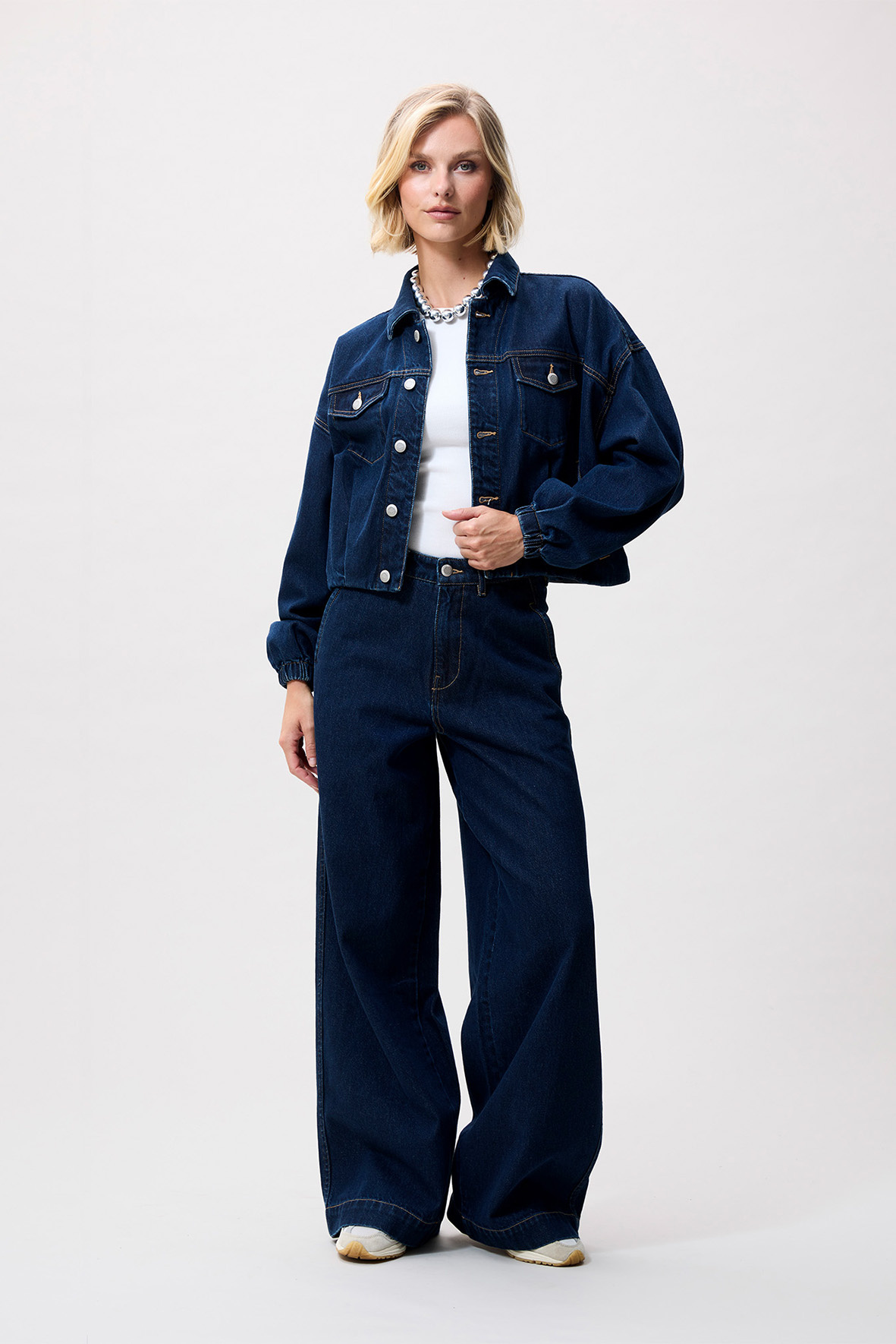 https://cdn.webshopapp.com/shops/223274/files/485199331/file.jpg