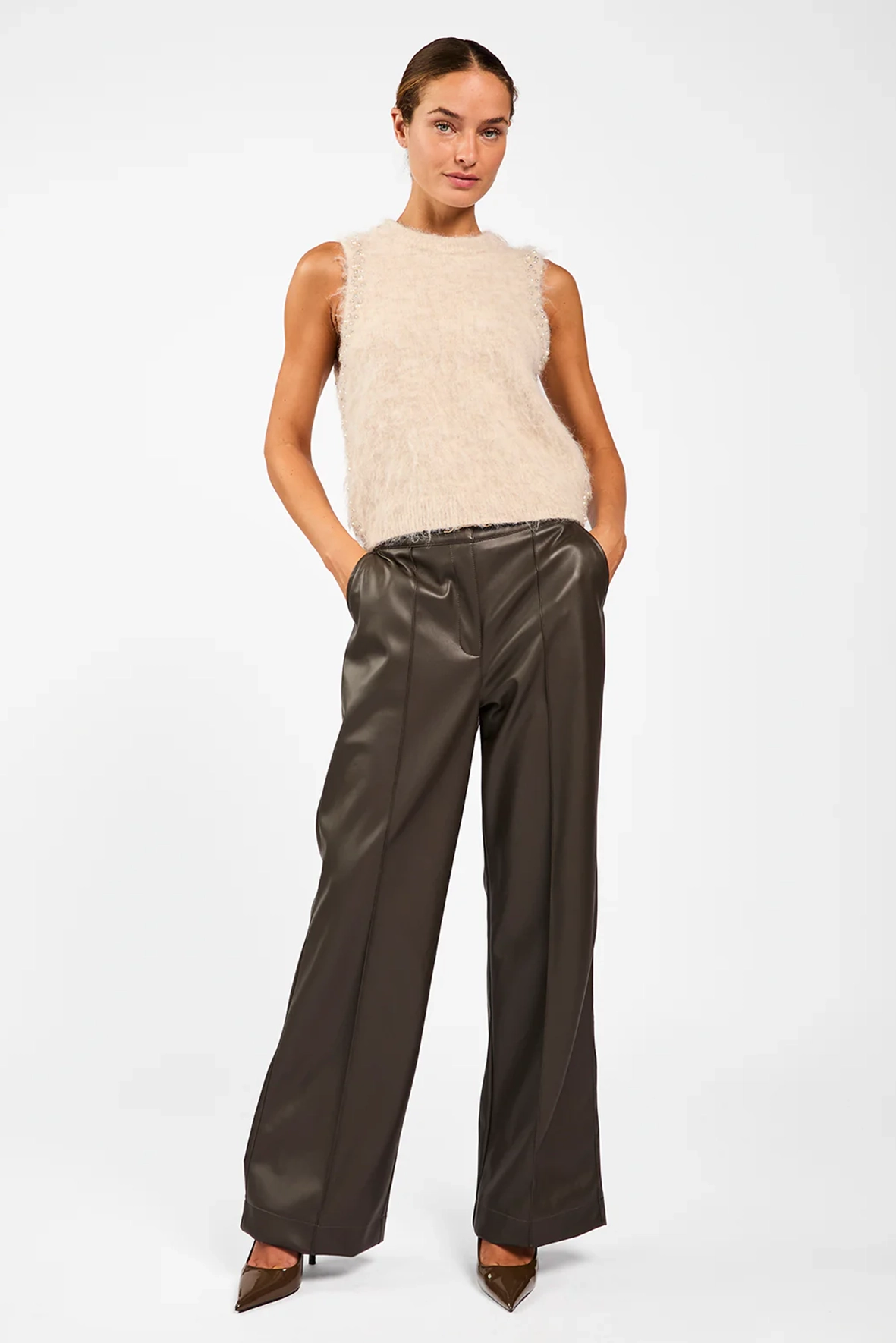 https://cdn.webshopapp.com/shops/223274/files/485228231/file.jpg