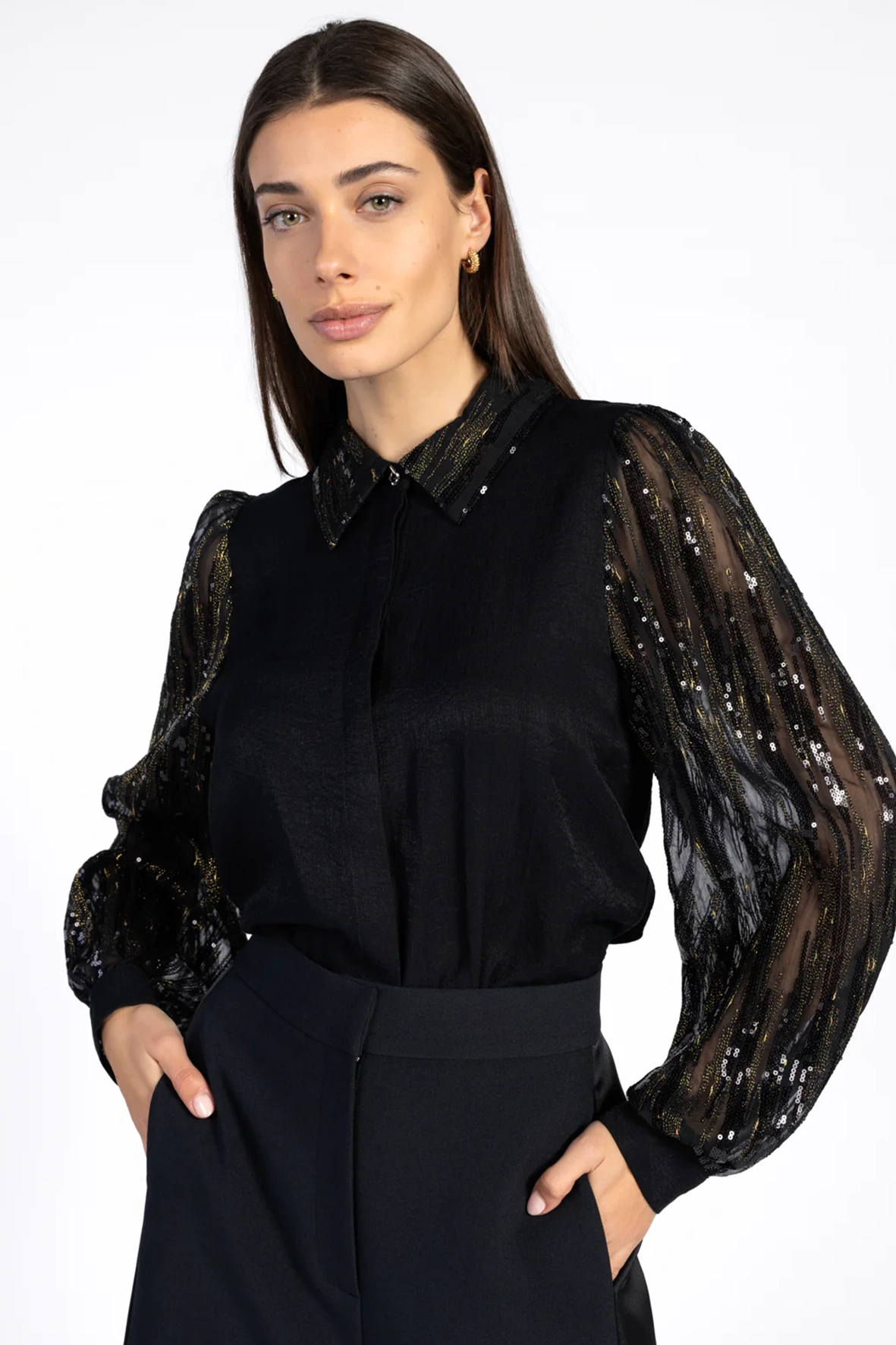 https://cdn.webshopapp.com/shops/223274/files/485228952/file.jpg