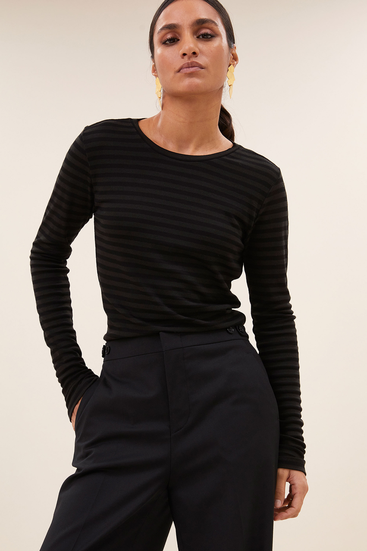 https://cdn.webshopapp.com/shops/223274/files/485286110/file.jpg