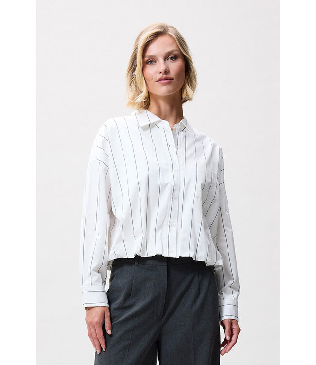 Catwalk Junkie 2504021600 Tuck in blouse