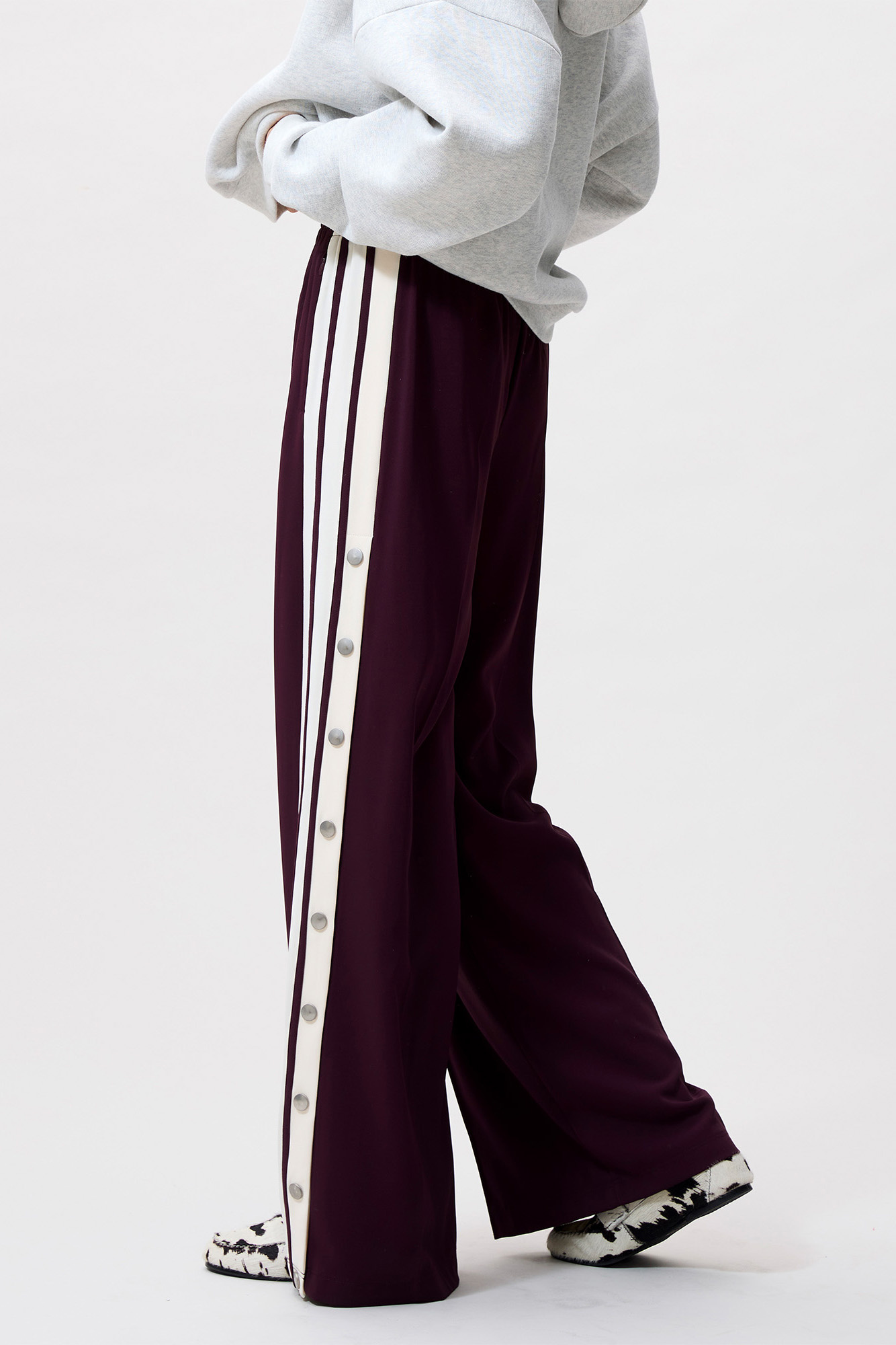 https://cdn.webshopapp.com/shops/223274/files/485638409/file.jpg