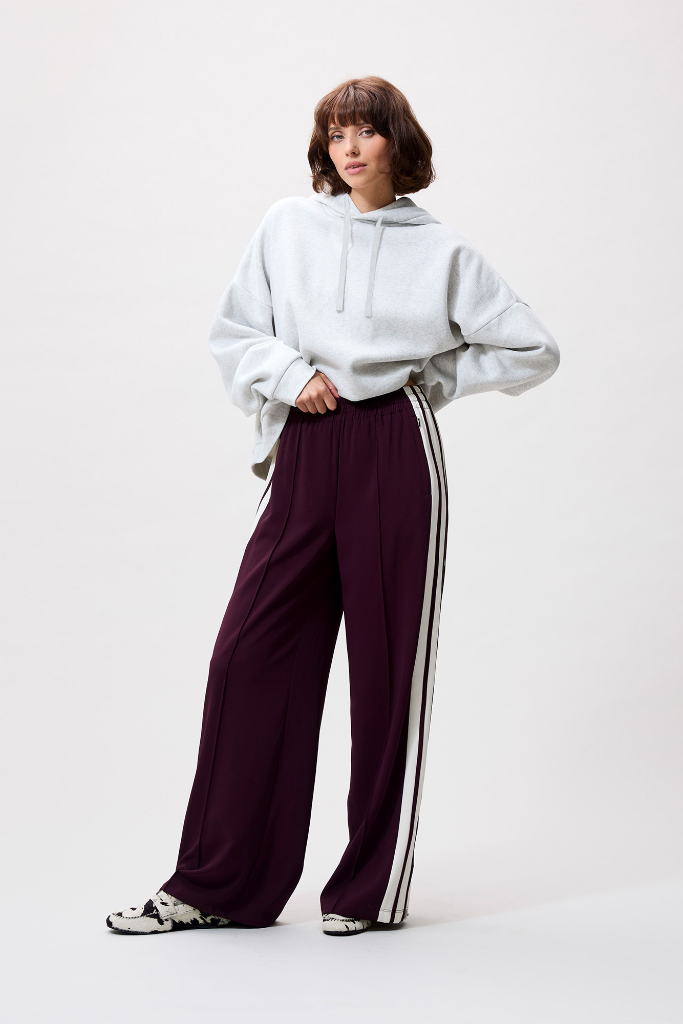 https://cdn.webshopapp.com/shops/223274/files/485638410/file.jpg