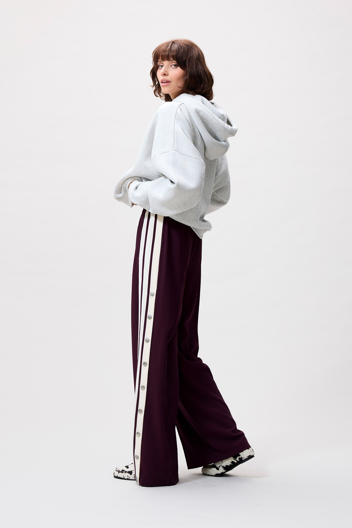 https://cdn.webshopapp.com/shops/223274/files/485638411/file.jpg