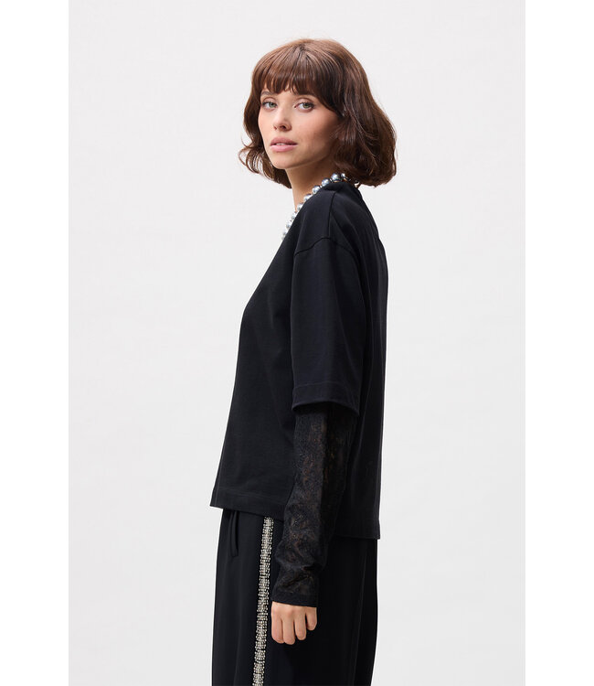 Catwalk Junkie 2504020402 Tshirt with lace sleeves