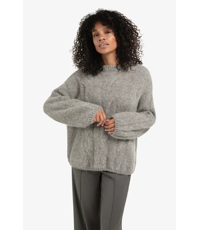 Yaya 01-000520-510 Kabeltrui met ronde hals