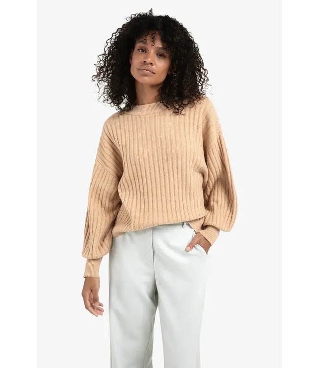 Yaya 01-000538-510 Geribde trui met ronde hals