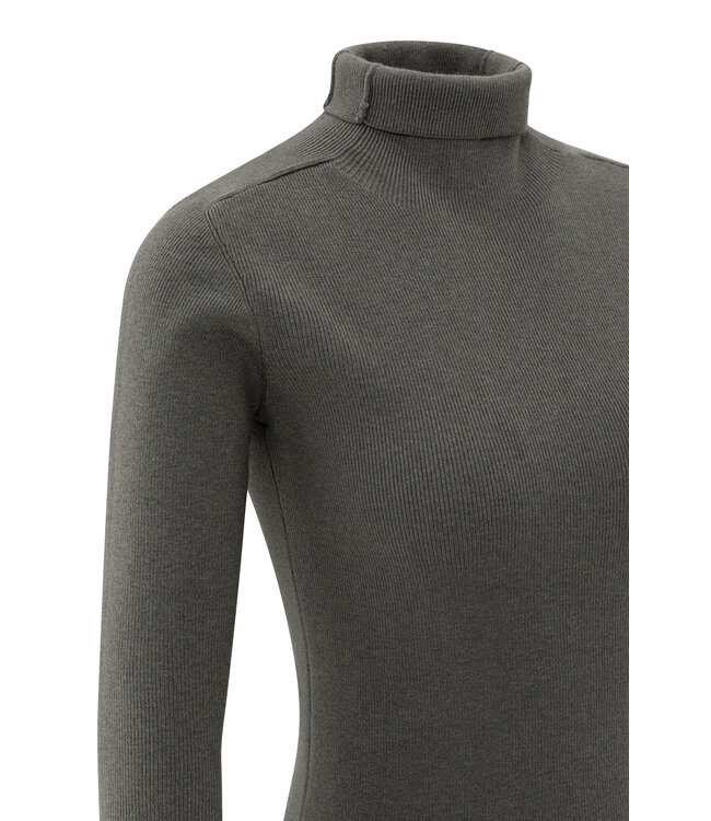 Yaya 01-000517-510 Fijne ribtrui met col