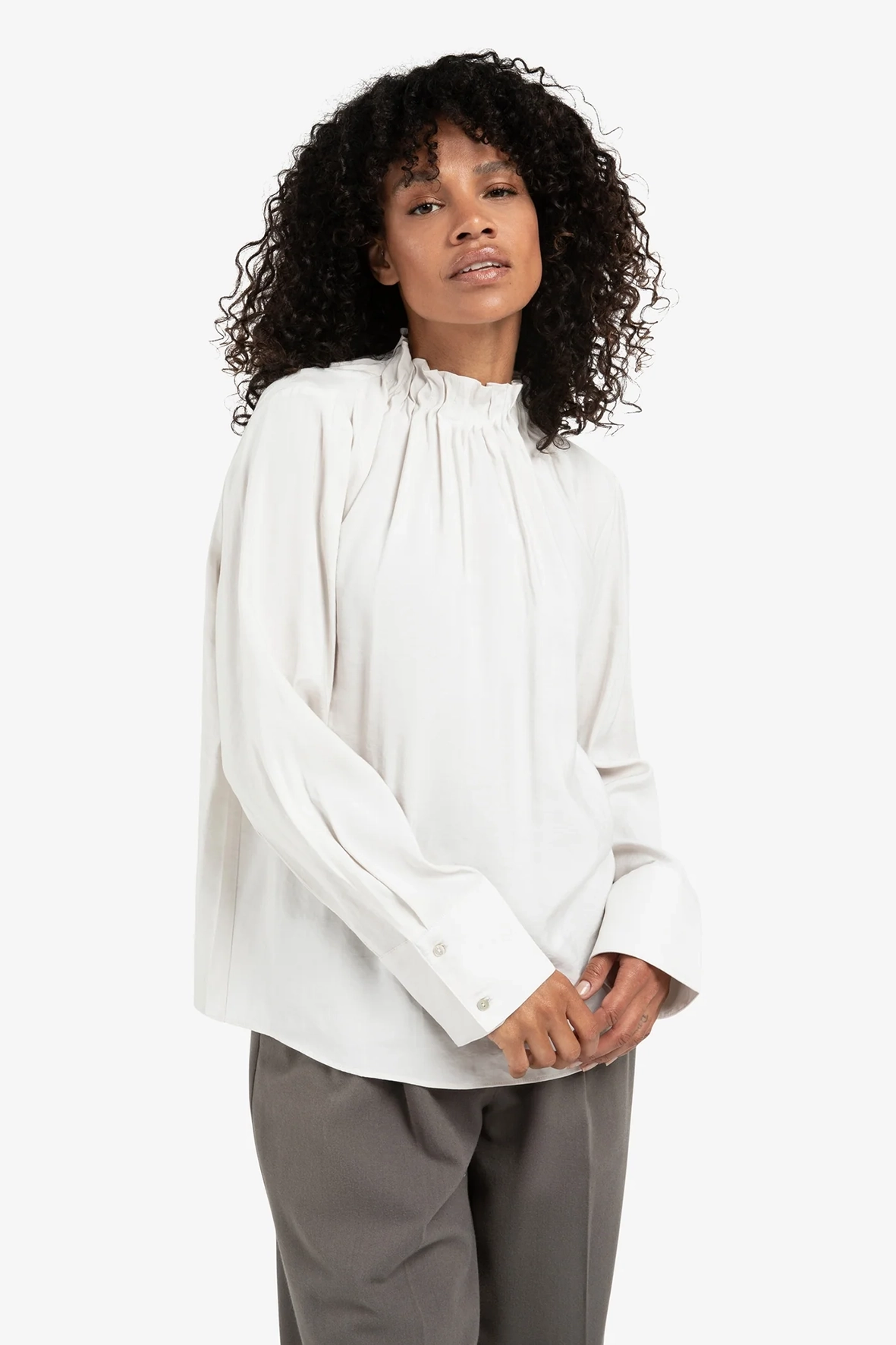 https://cdn.webshopapp.com/shops/223274/files/485702063/file.jpg