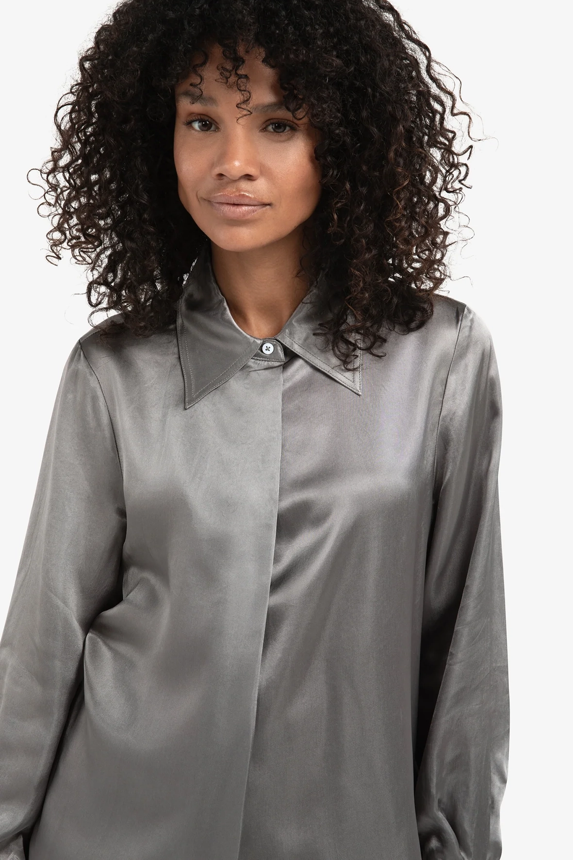 https://cdn.webshopapp.com/shops/223274/files/485828810/file.jpg
