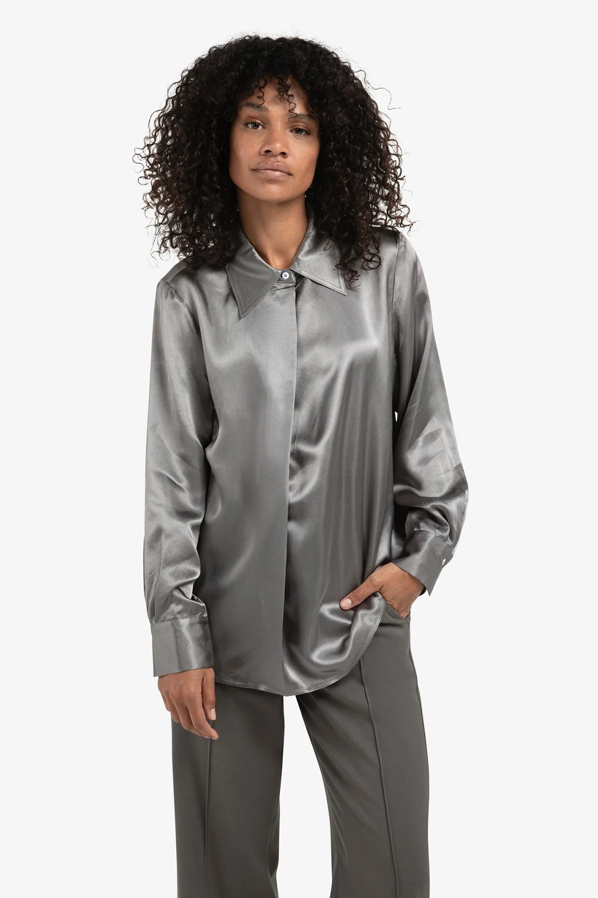 https://cdn.webshopapp.com/shops/223274/files/485828811/file.jpg
