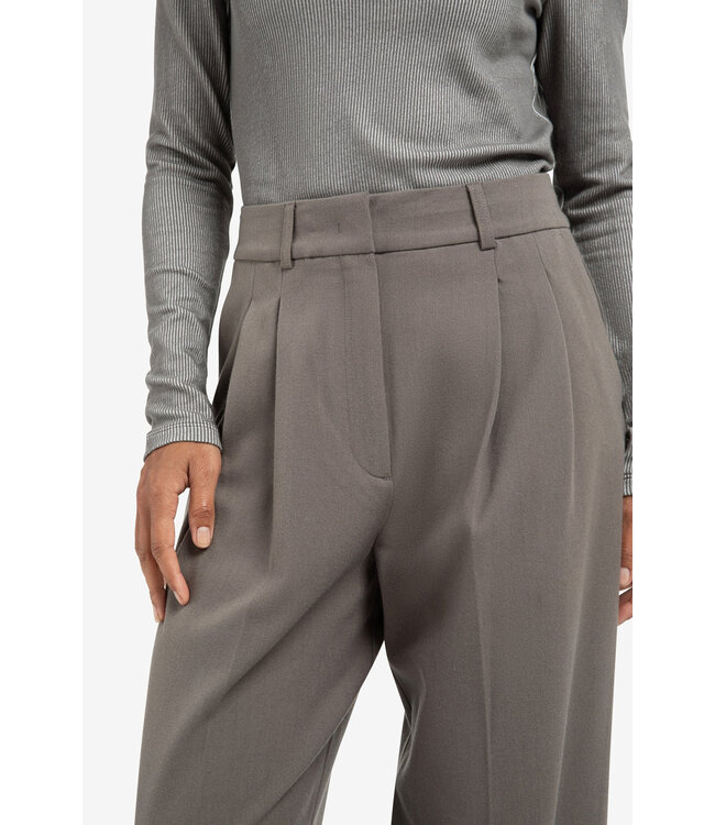 Yaya 01-301226-510 Geweven broek met plooien