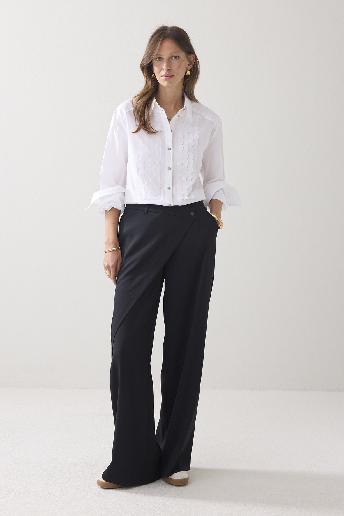 https://cdn.webshopapp.com/shops/223274/files/485831815/file.jpg