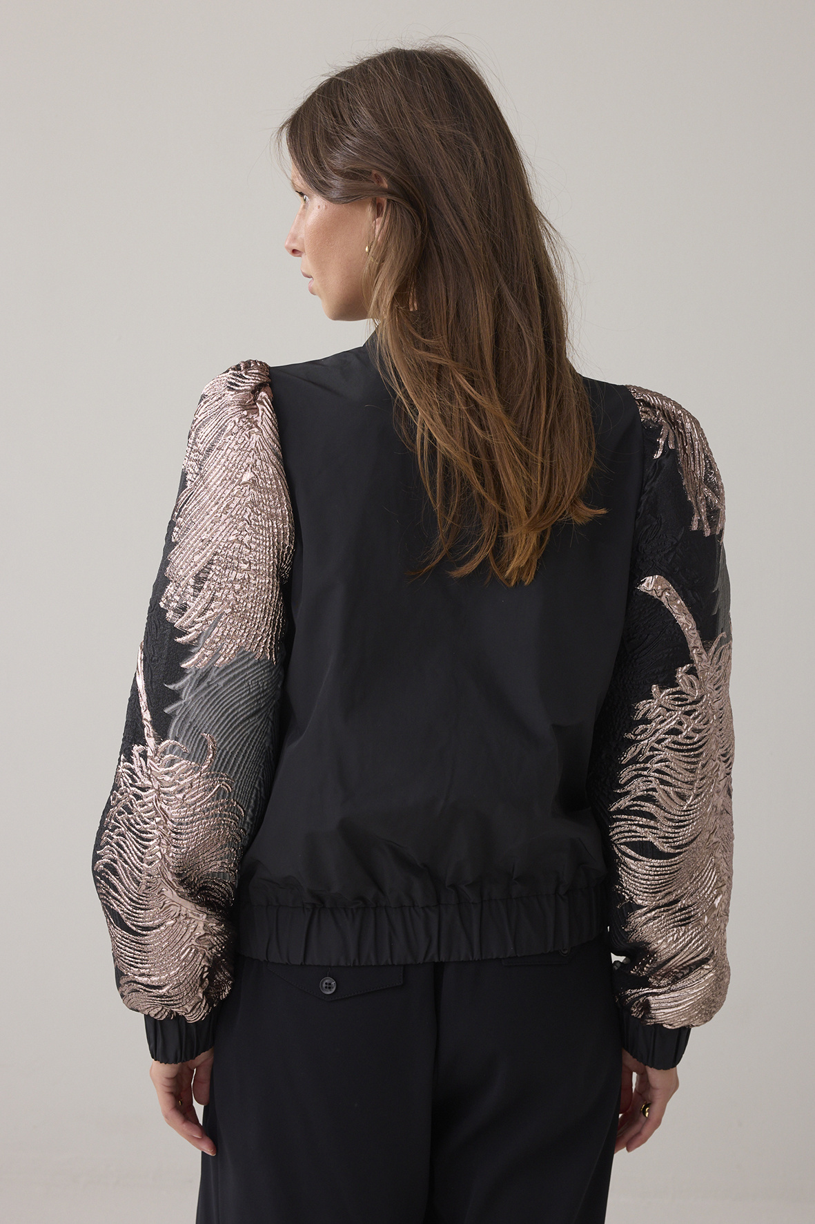 https://cdn.webshopapp.com/shops/223274/files/485832715/file.jpg