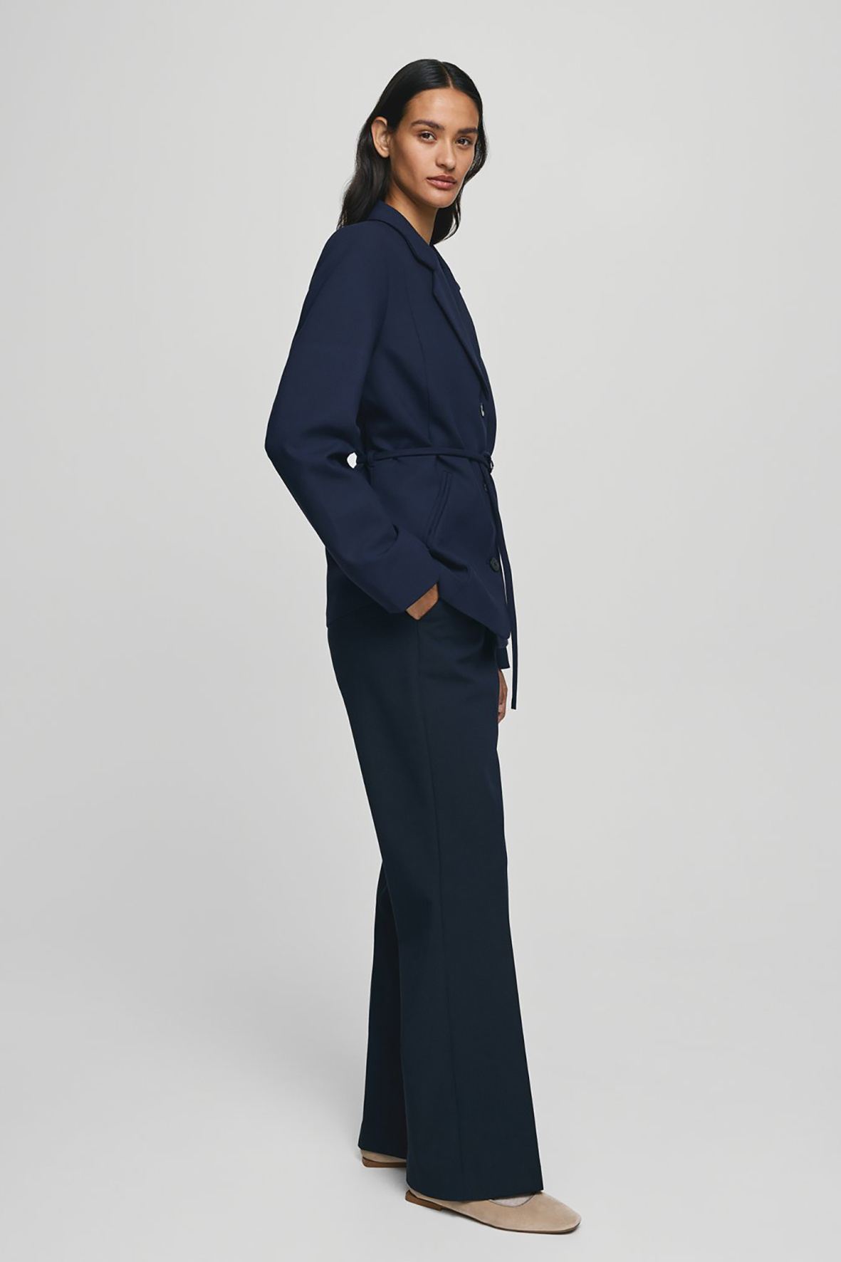https://cdn.webshopapp.com/shops/223274/files/485835471/file.jpg