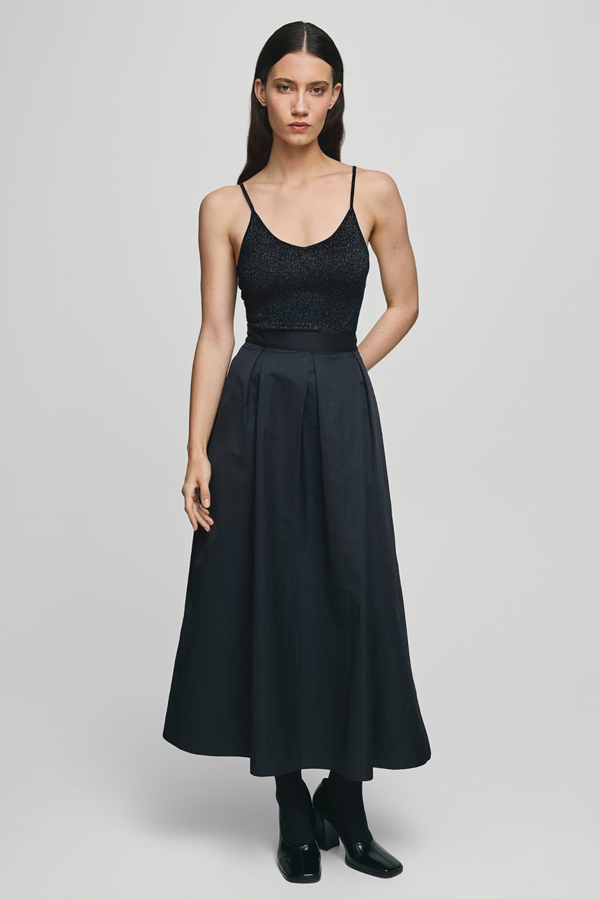 https://cdn.webshopapp.com/shops/223274/files/485835550/file.jpg