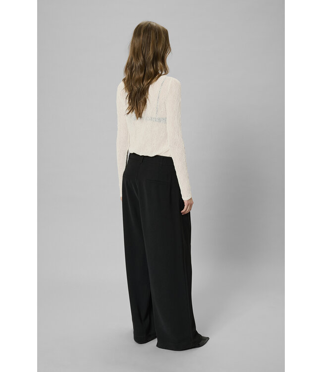 My Essential Wardrobe 10705325 Rita Boatneck Blouse