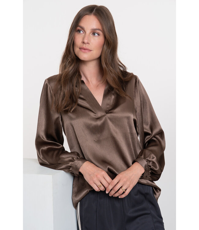 Geisha Blouse shiny satin