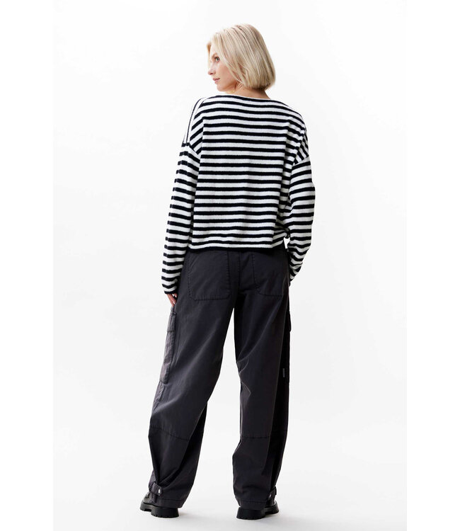 Catwalk Junkie 2202030803 Soft striped knit