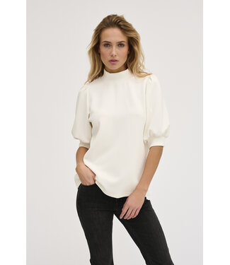 My Essential Wardrobe The puff blouse