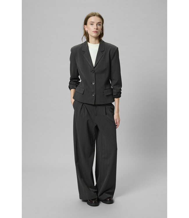 My Essential Wardrobe 10705385 Luna Shaped Blazer