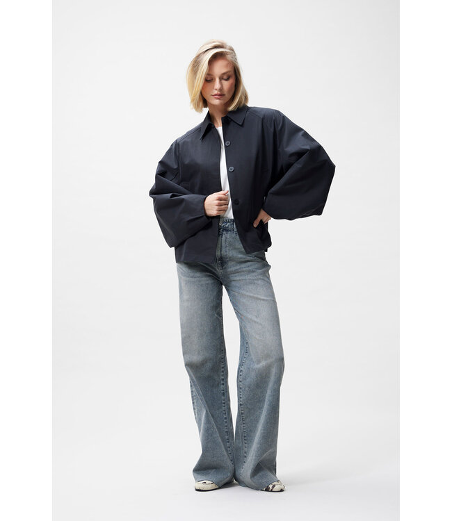 Catwalk Junkie 2601022409 Cape jacket