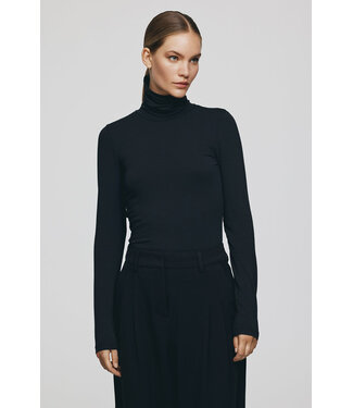 MOSS Copenhagen Betrina Longsleeve Top