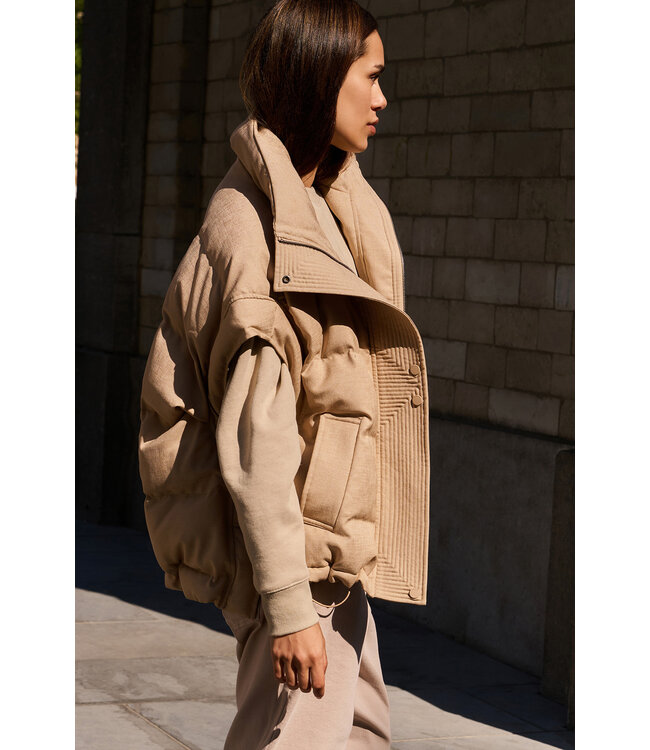 Yaya 02-021006-601 Oversized bodywarmer