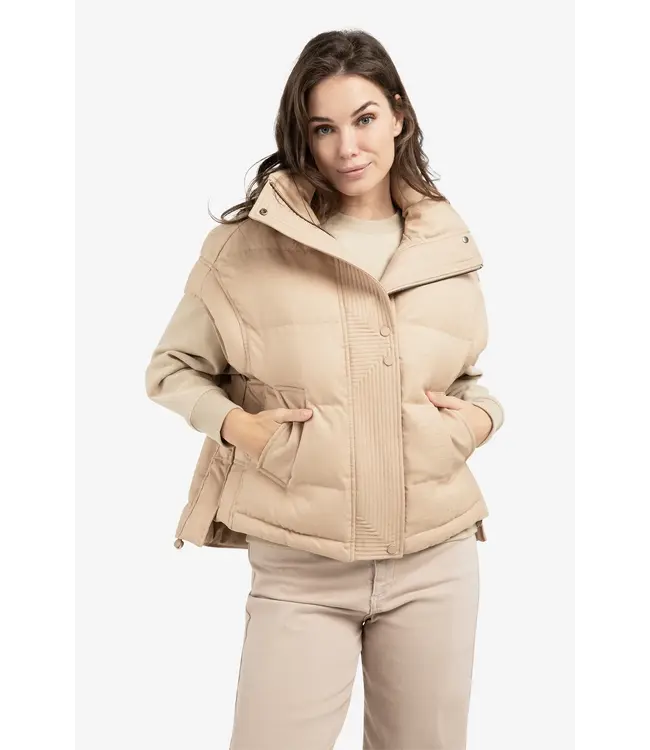 Yaya 02-021006-601 Oversized bodywarmer