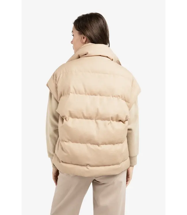 Yaya 02-021006-601 Oversized bodywarmer