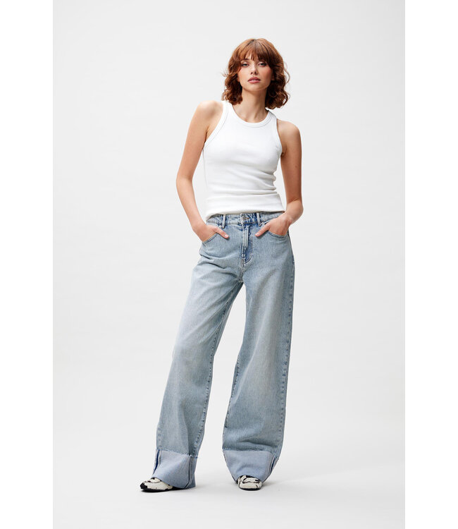 Catwalk Junkie 2601023202 Loose fit jeans with fold