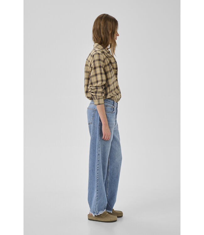 My Essential Wardrobe 10705259 Lucy Loose balloon