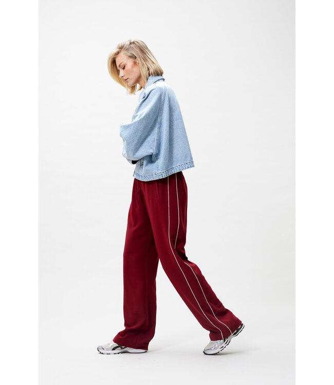 Catwalk Junkie 2601023004 Tracksuit trousers with piping