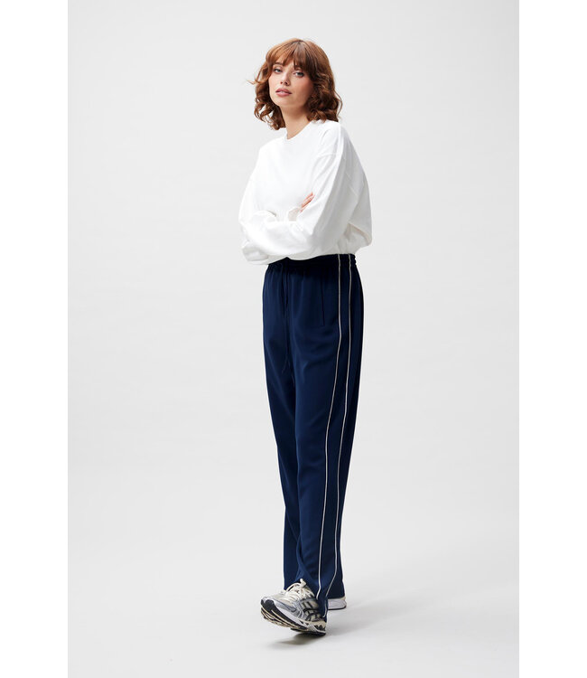 Catwalk Junkie 2601023004 Tracksuit trousers with piping