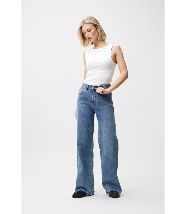 Catwalk Junkie 2502010004 Classic rib singlet