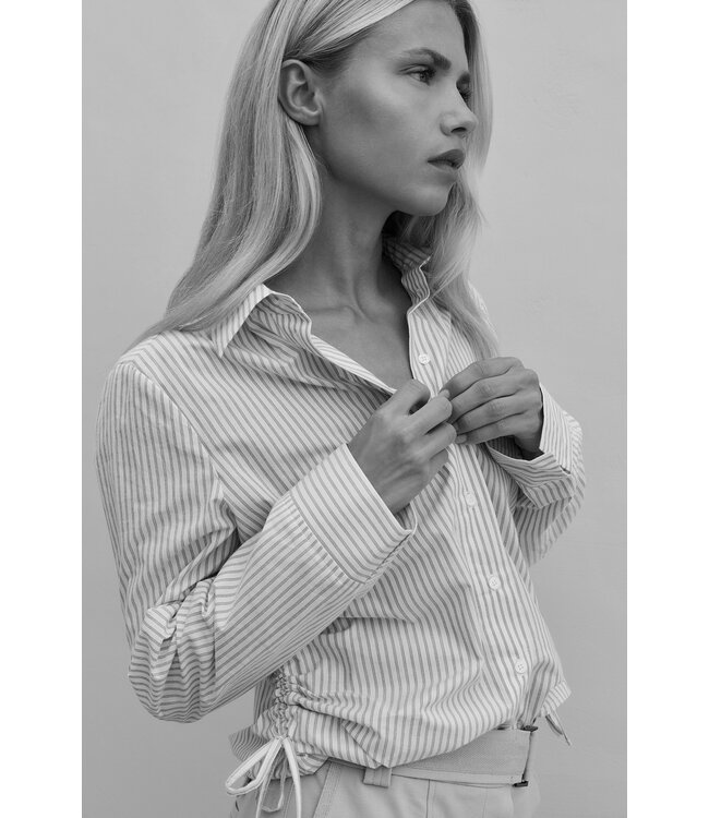 Yaya 01-201203-602 Blouse met koordjes