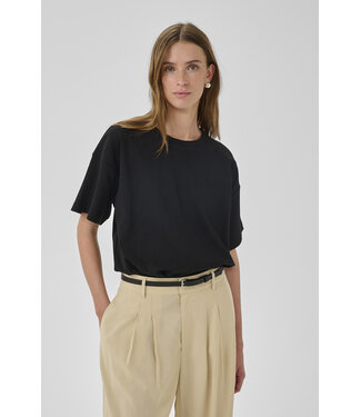 My Essential Wardrobe Apir t-shirt