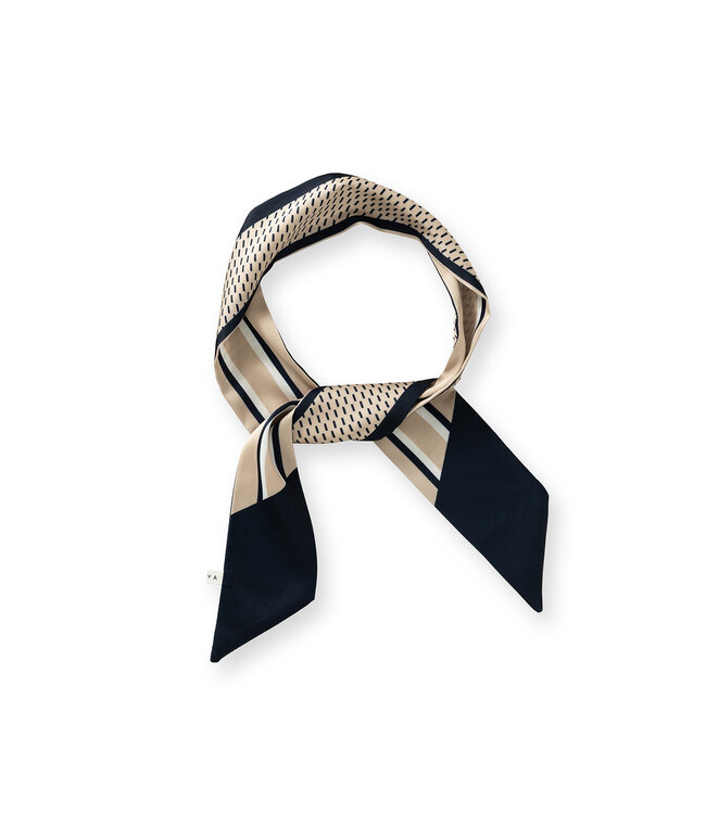 Yaya 03-501048-603 small scarf