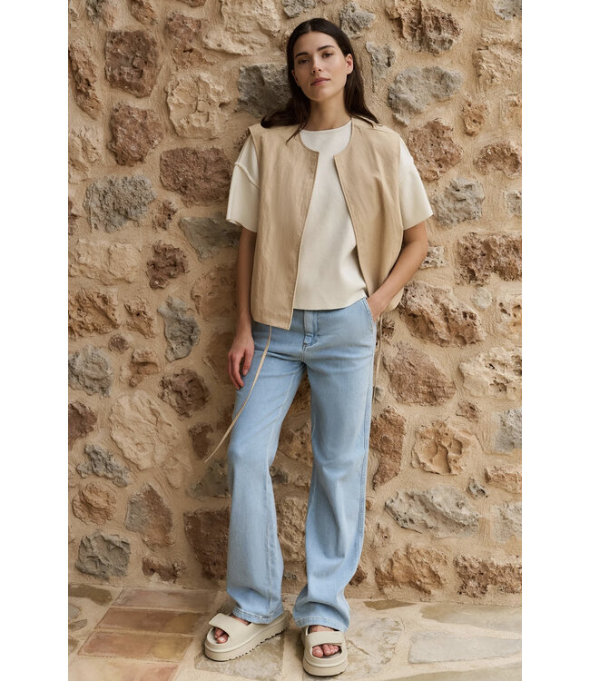 Yaya 02-021007-603 Mouwloos zomerjack