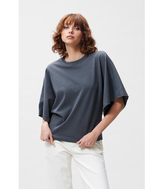 Catwalk Junkie Batsleeve Tshirt