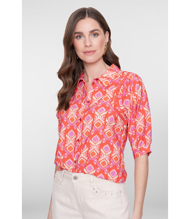 Geisha 63195-20 blouse met grafische print