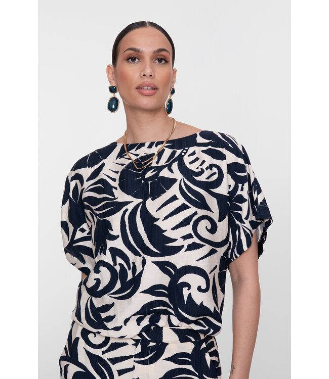 Geisha 63236-26 Top flower bi-color