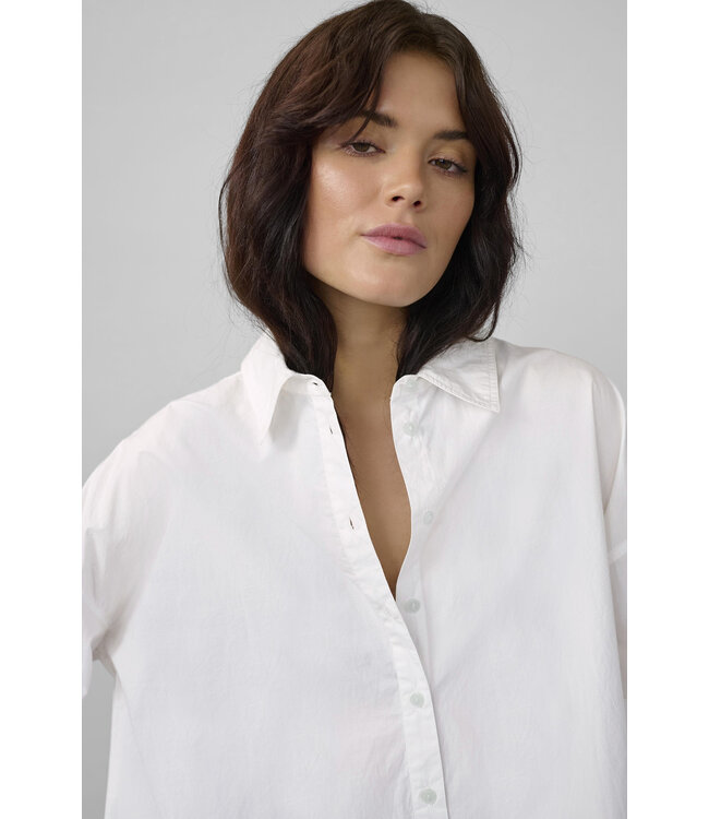 My Essential Wardrobe 10705728 03 The boxy shirt